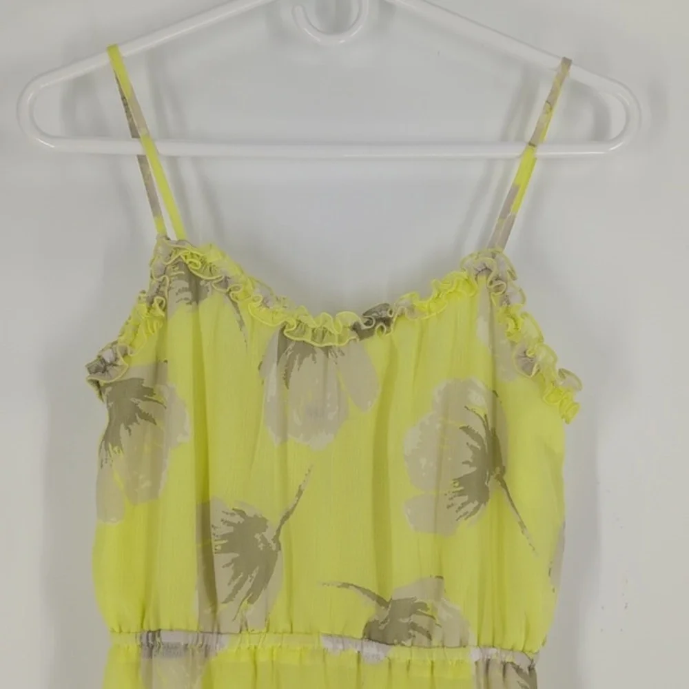 Old Navy dress size small great condition !